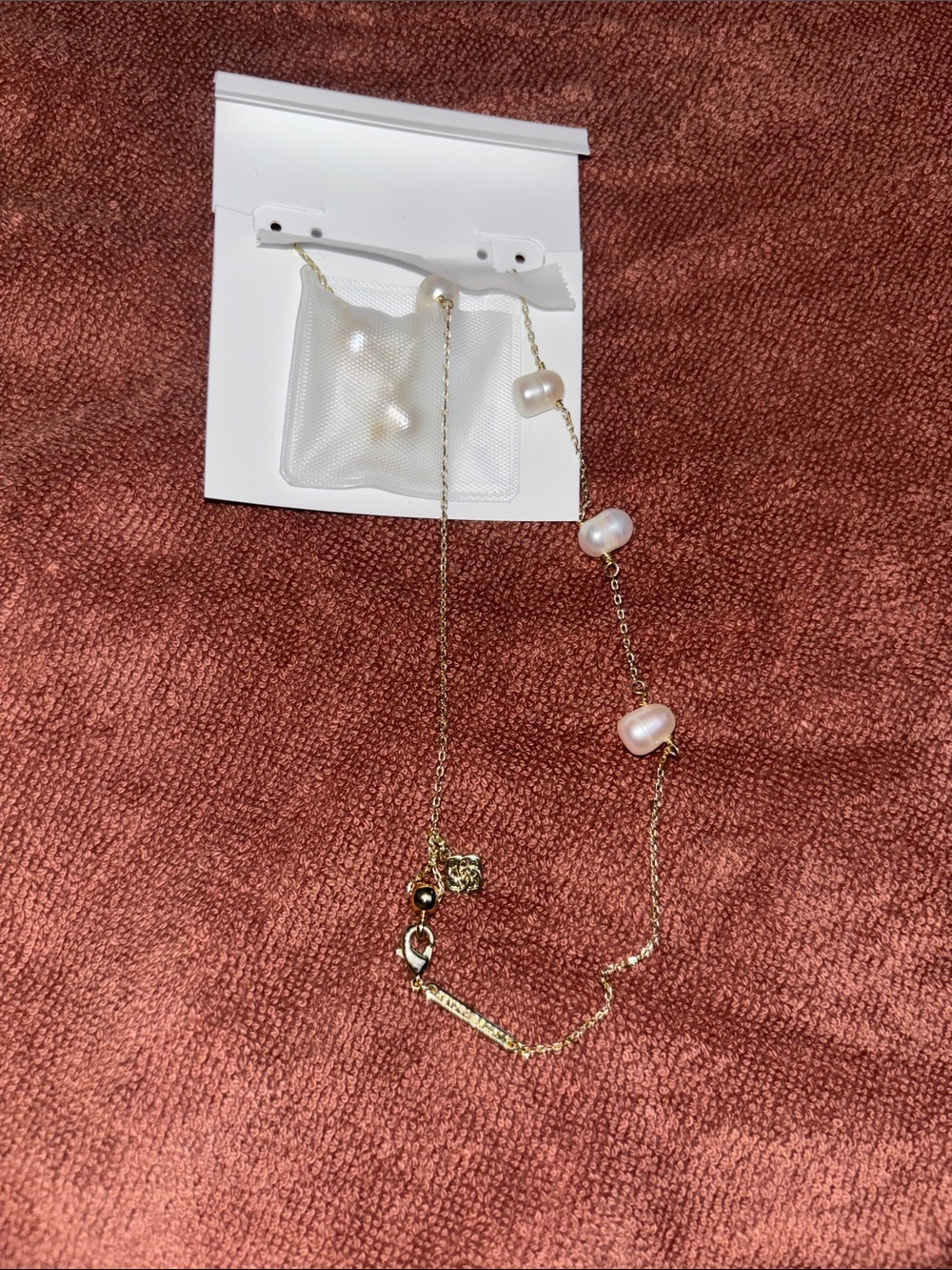 Kendra Scott Gold Necklace with White Pearl Drops - Picture 3 of 4